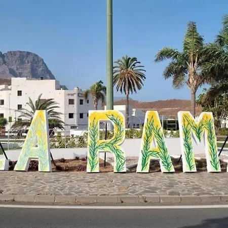 The Yellow * Agaete (Gran Canaria)